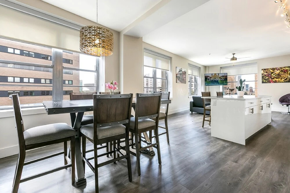 Modern 2BR 2BATH near French Quarter