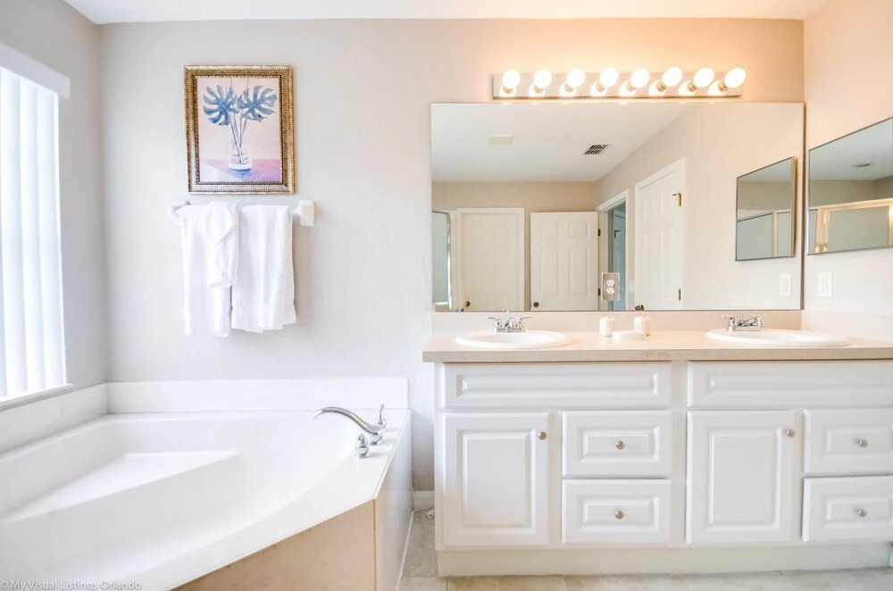 Highlands Reserve Golf & Country Club - 434 Gleneagles Drive