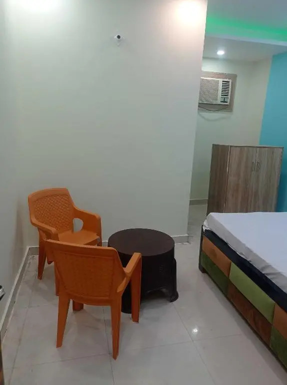 Oyo 93305 Shaurya Guest House