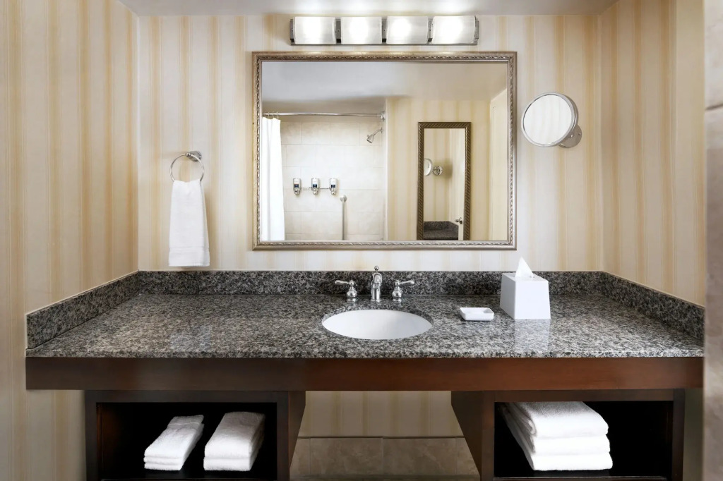 Four Points by Sheraton Richmond Airport