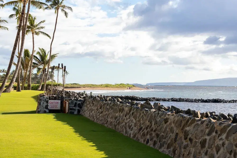 Menehune Shores 223 2 Bedroom Condo