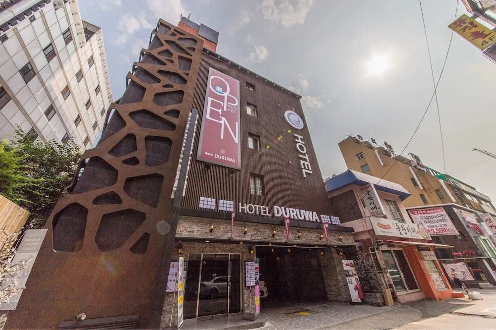 Duruwa Hotel