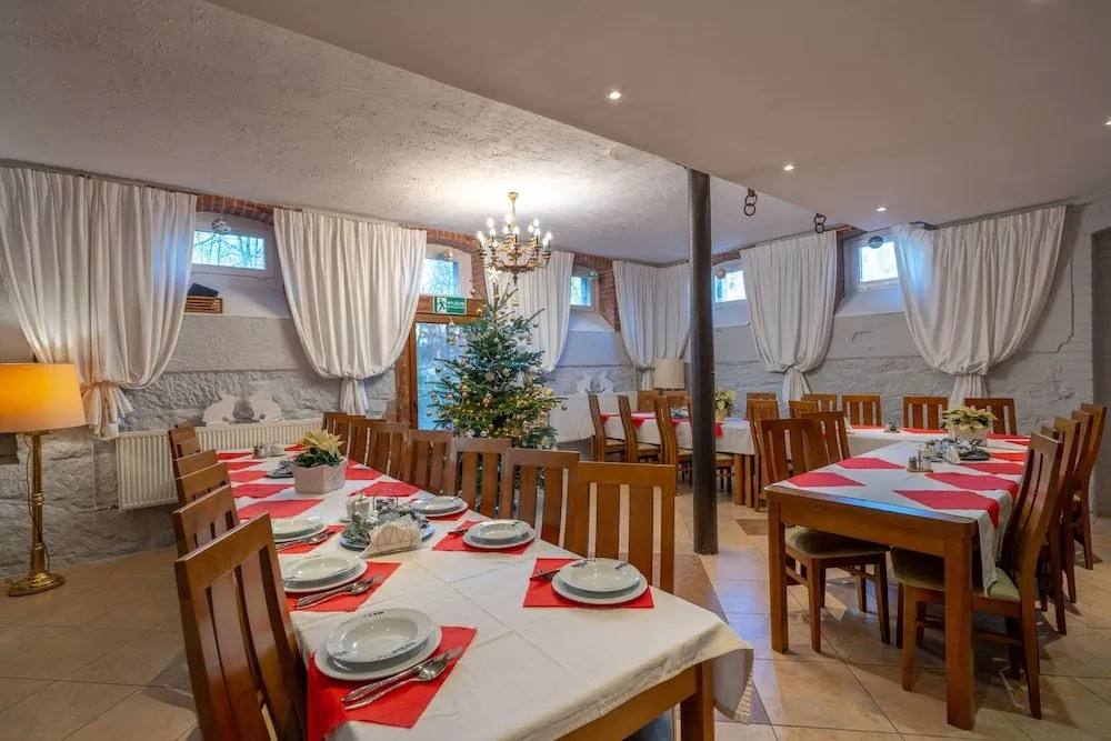 Harmont Montis- dawna Zającówka- IDEALNA lokalizacja - leśna enklawa w centrum miasta! Sauna, masaże, zabiegi spa