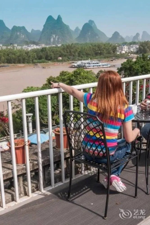 Yangshuo Imperial City Hotel