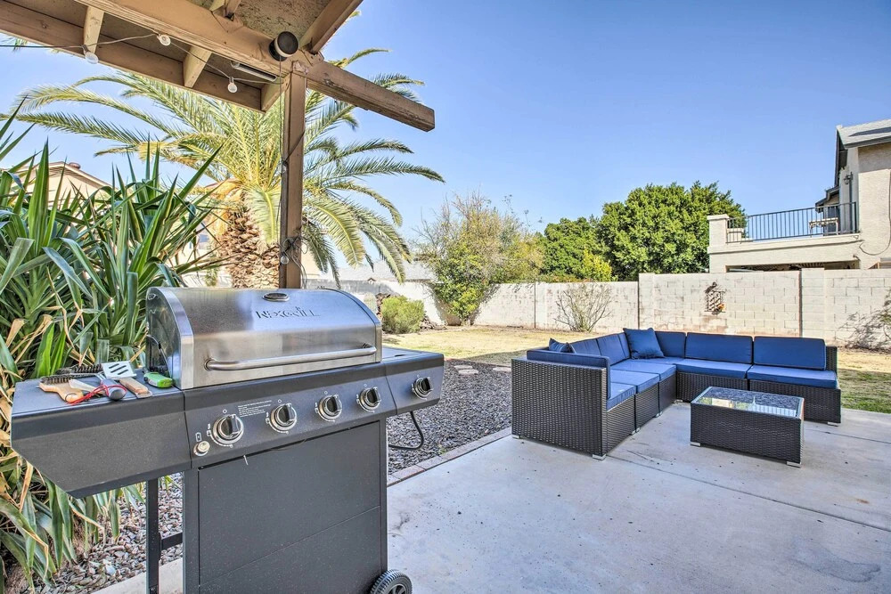 1 Mi to State Farm Stadium: Home w/ Pool & Grill!