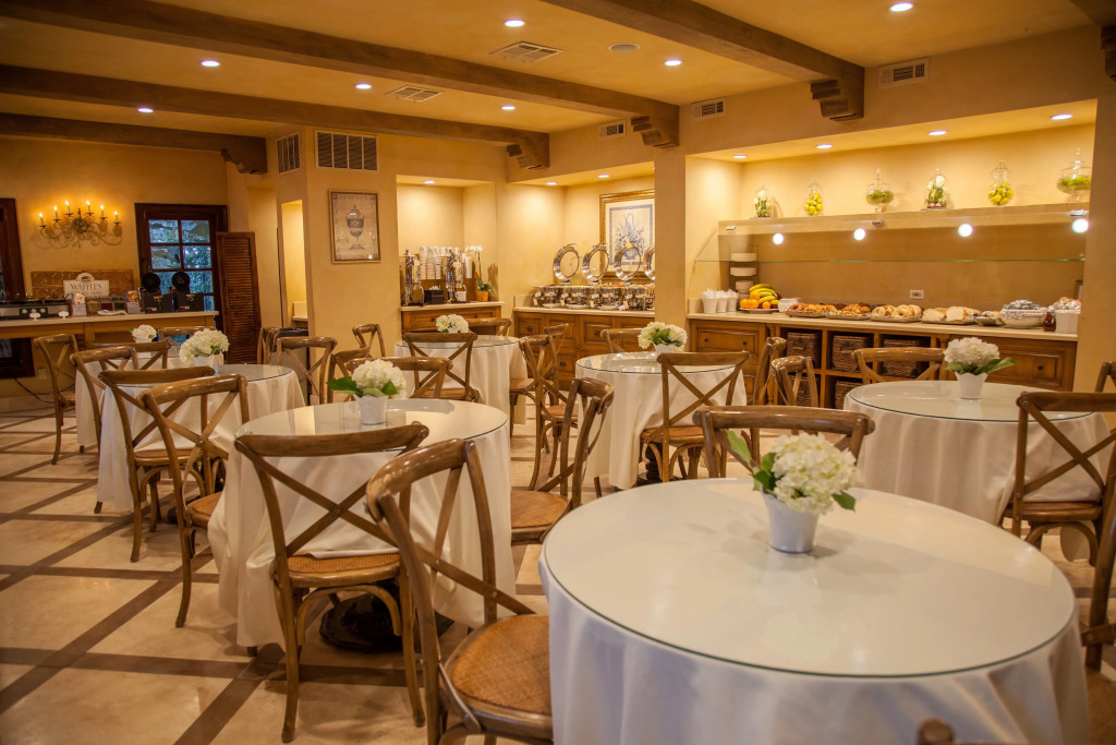 Best Western Plus Sunset Plaza Hotel