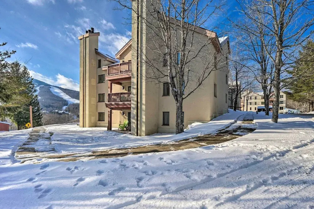 Steps to Ski Shuttle! Snow Mountain Village Condo