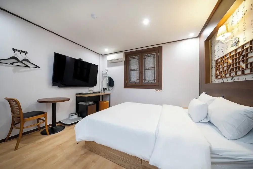 Heoandjang Hanok Hotel