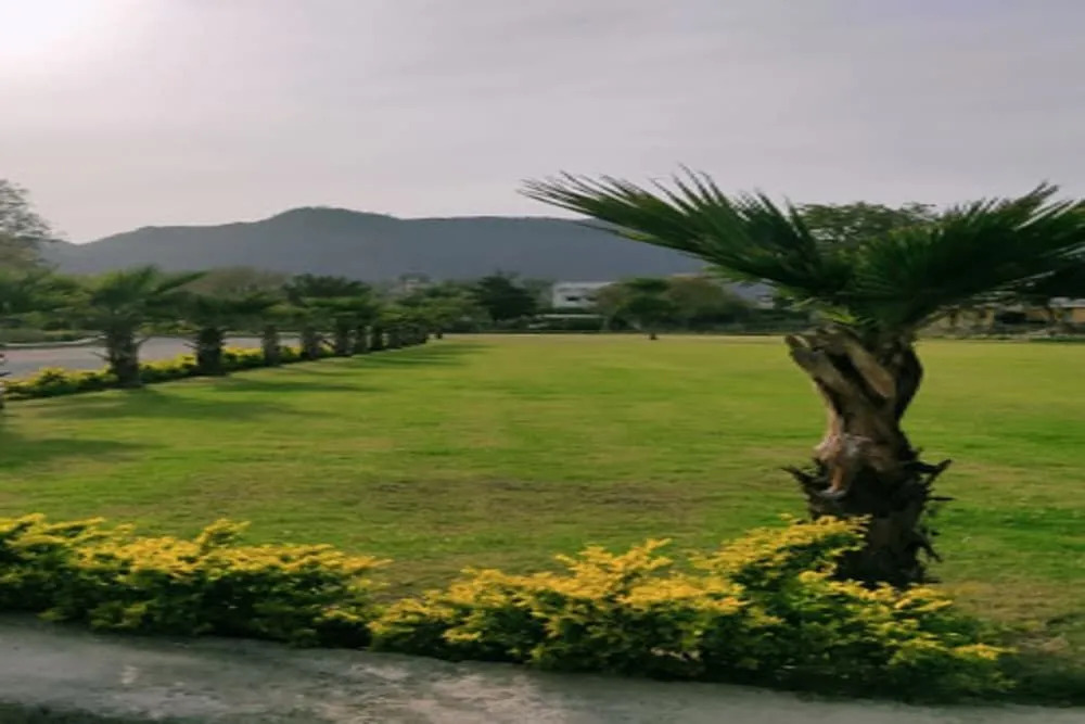Villa Le Palm - Luxury Resort Near Fateh Sagar Lake (3 KM) Udaipur