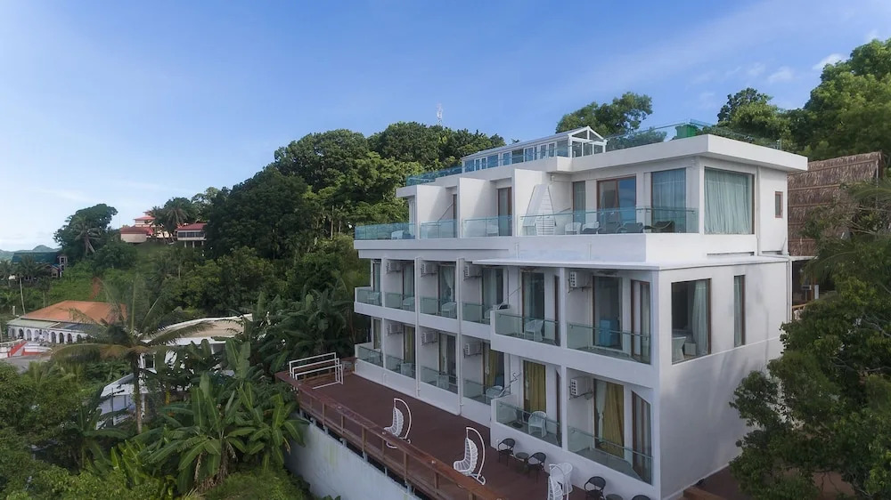 Beluu Sea View Resort