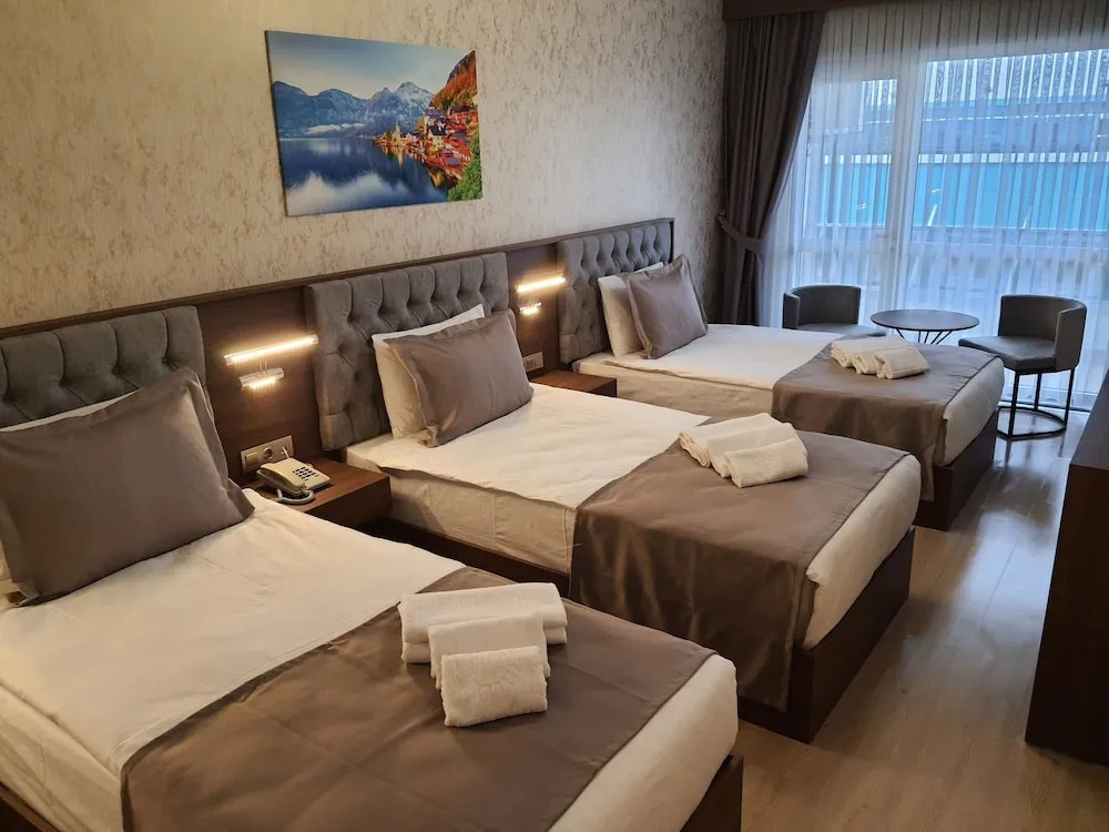 Velmore Hotel & Spa