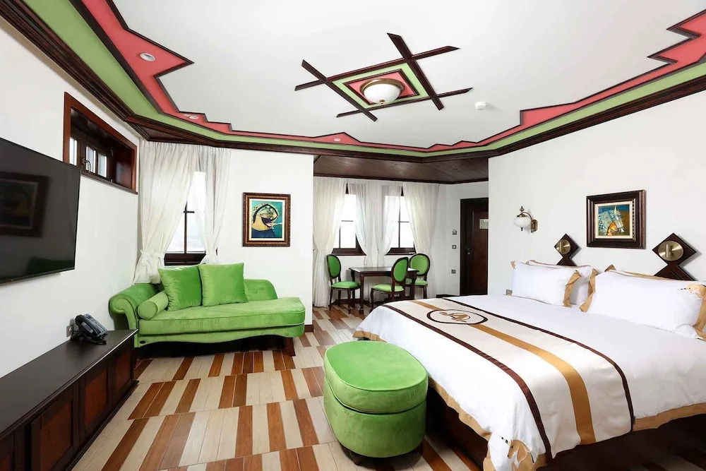 Armaco Residence