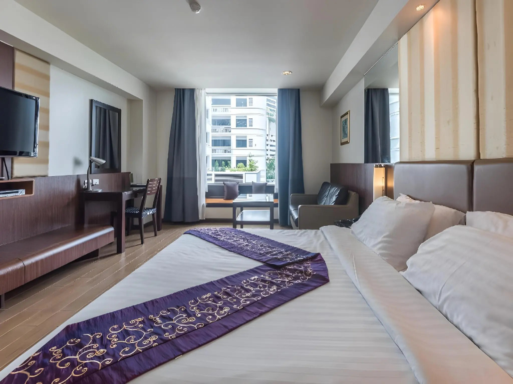 Dynasty Grande Hotel