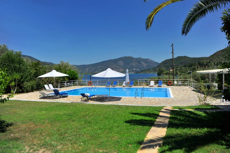 Vliho Bay suites&apartments