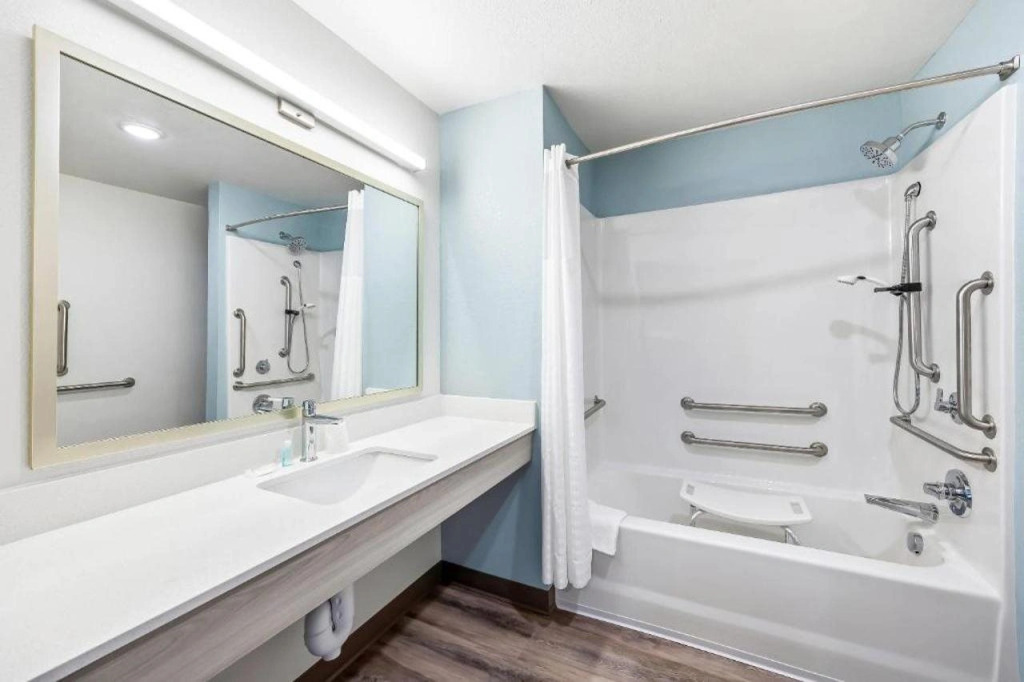 WoodSpring Suites Jackson Hub City