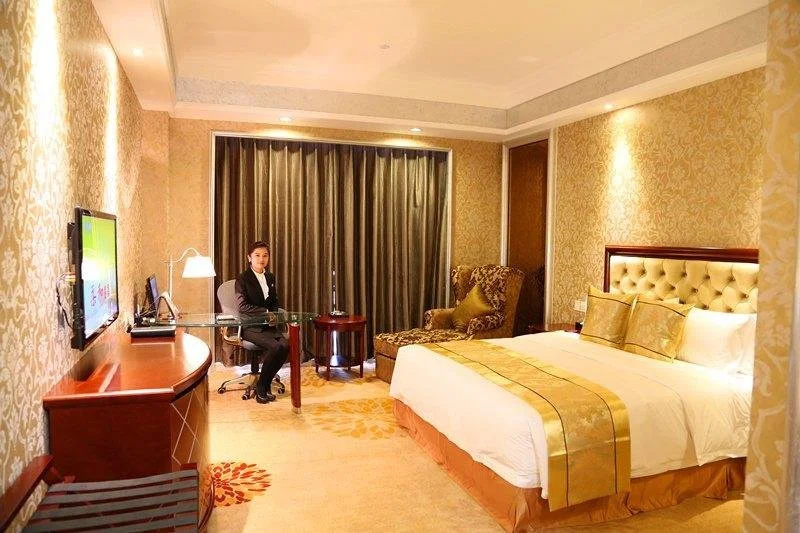 Oceania Hotel