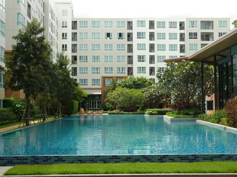 2BR Style Comfort2mins Walk to Chiang Mai Fest