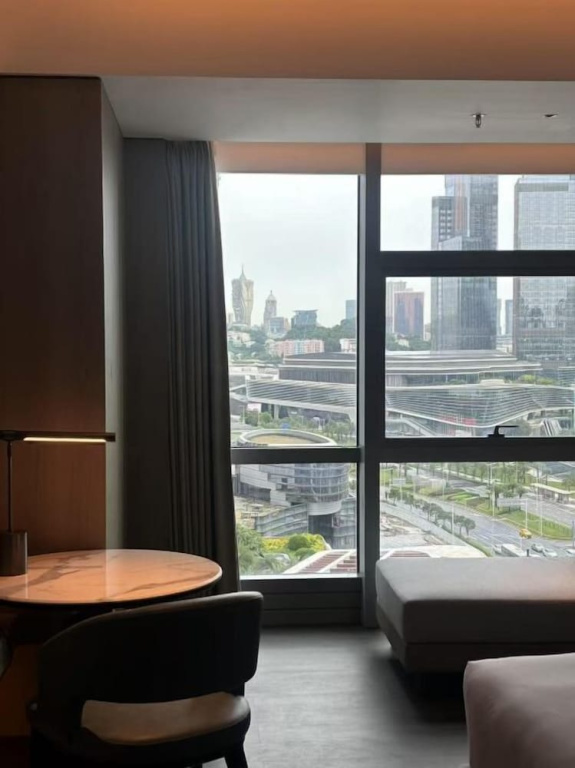 Отель Courtyard by Marriott Zhuhai
