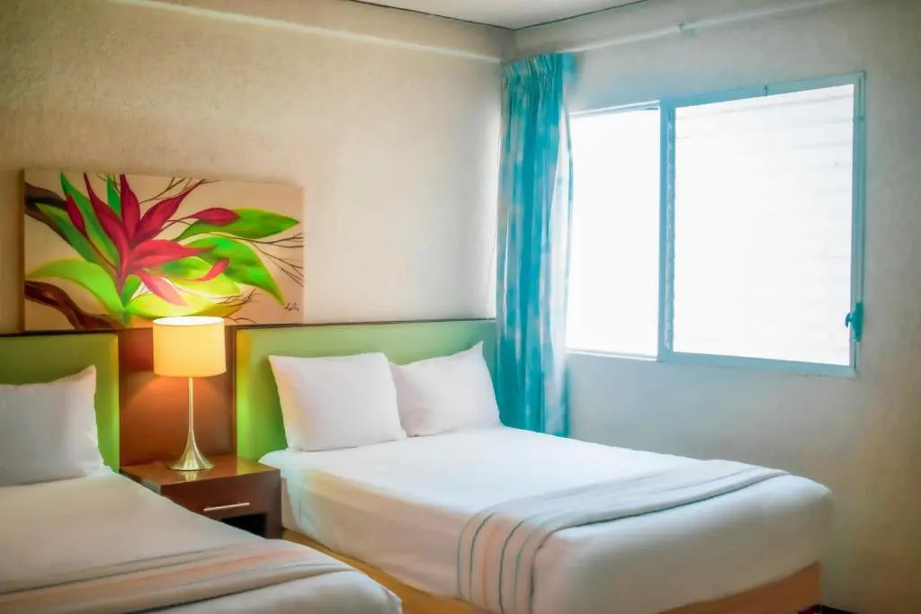 Suites del Sol Hotel & Apartments