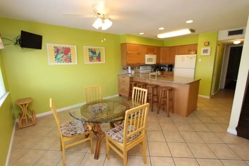 Blue Surf 12b 2 Bedroom Townhouse by RedAwning