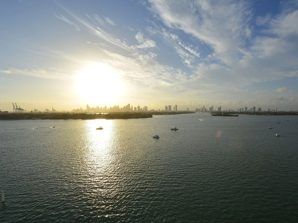 Penthouse Floor 2rooms in 5hotel South Beach 1601
