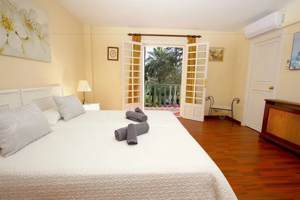 Villa Son Vida Home and Golf