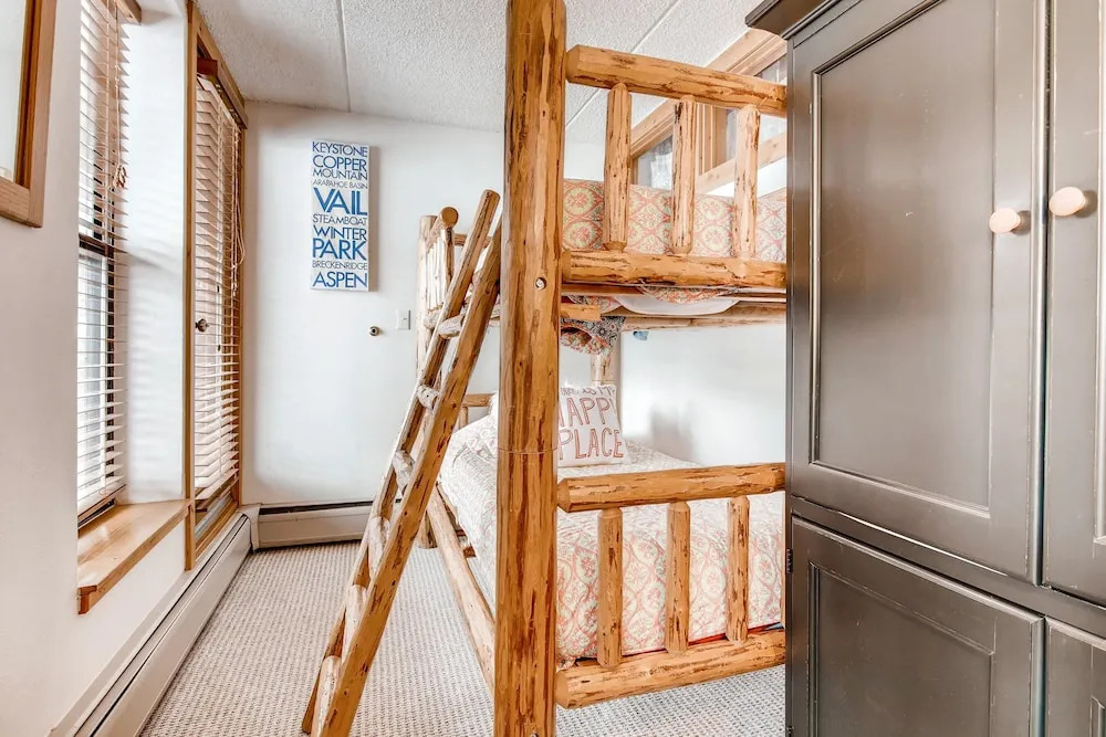 168 Ten Mile Circle Condo Unit 291 2 Bedrooms 1 Bathroom Condo