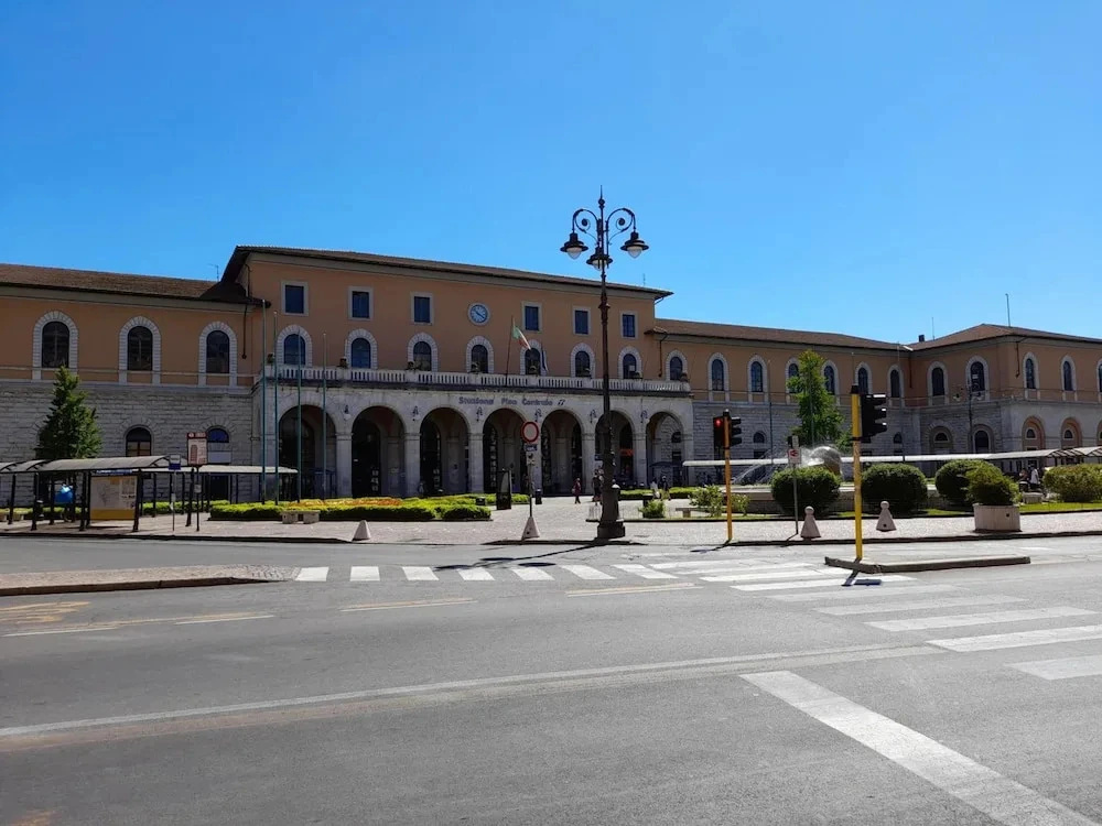 Pisa center train station