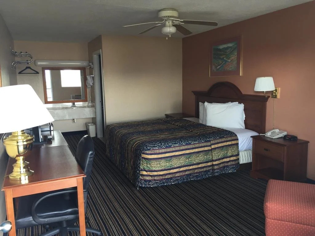 Budget Inn Motel