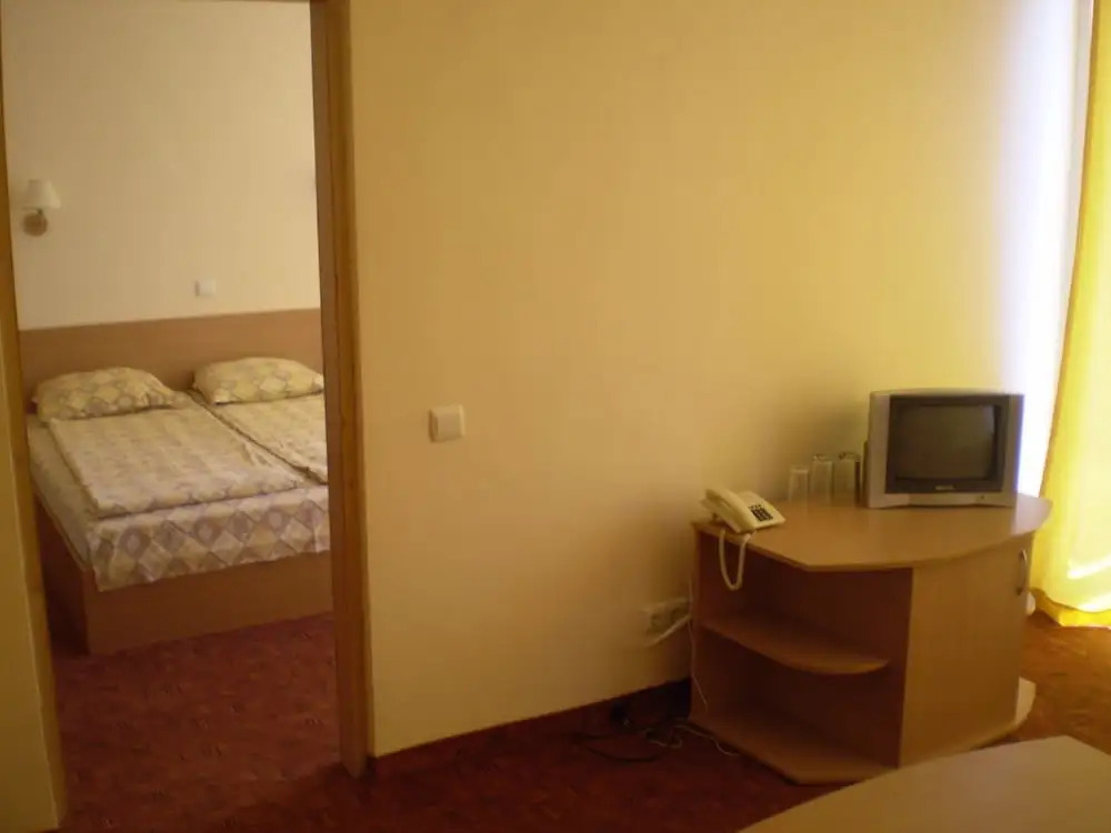 Vezhen Hotel - Free Parking