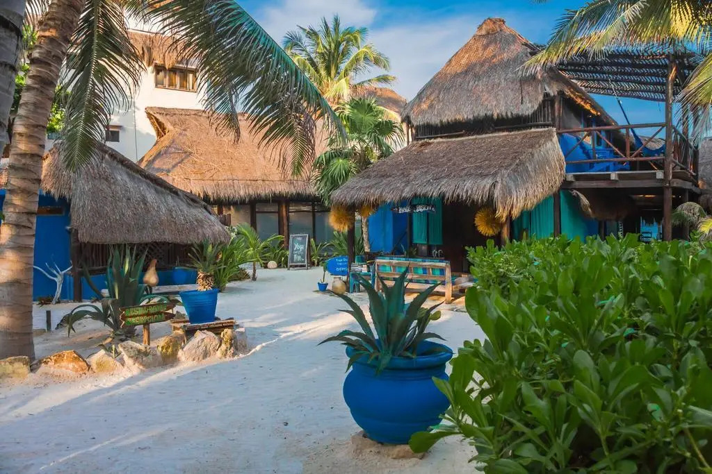 Hemingway Romantic Eco Resort