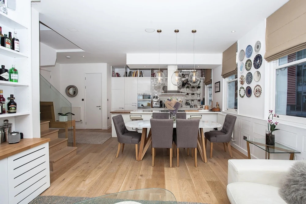 Luxurious 2 Bedroom Apartment In The Heart Of Old Street