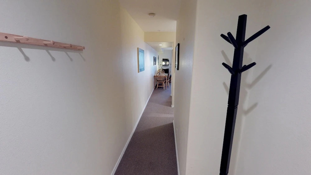 Waters Edge 203 - 1 Br Condo