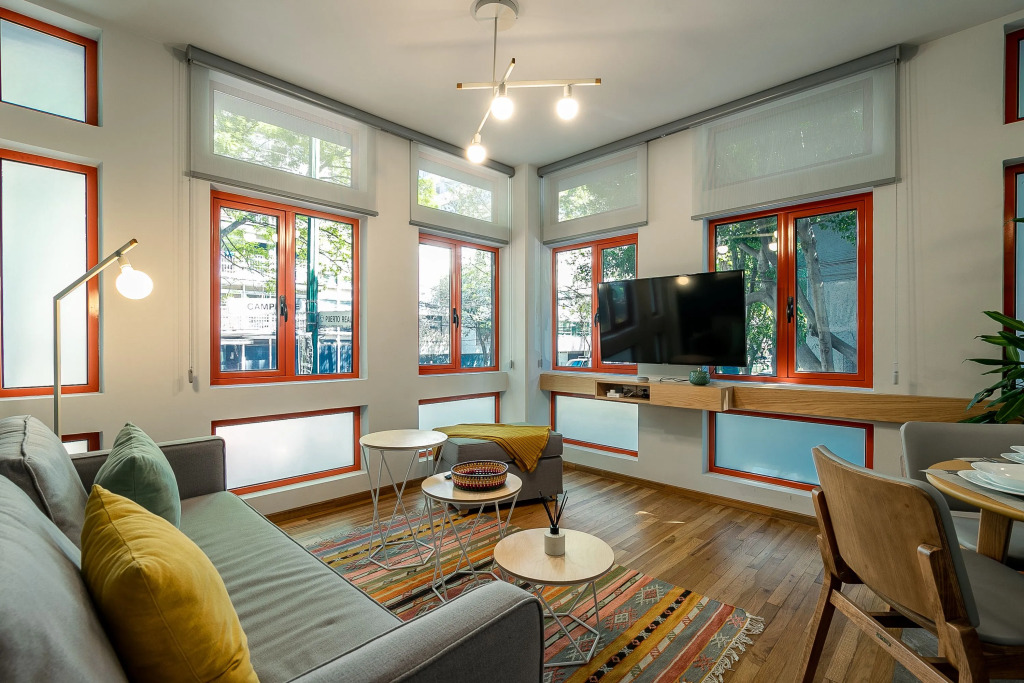 Beautiful New, Modern Condo in La Condesa!