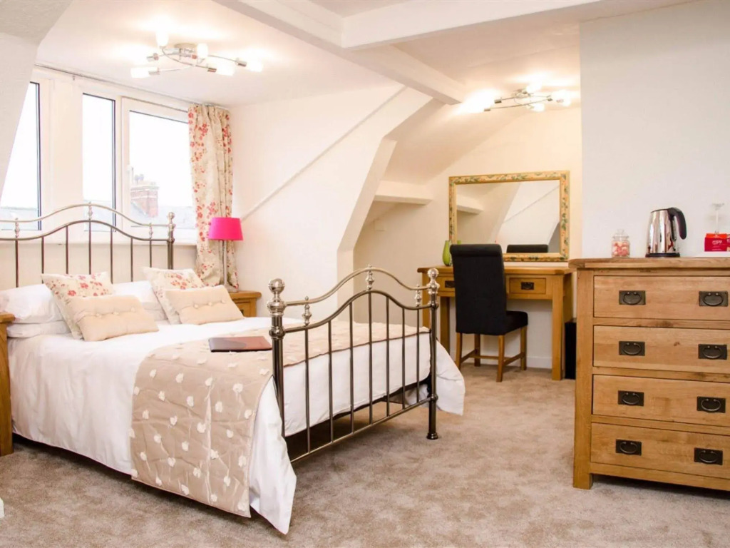 Rosslyn House