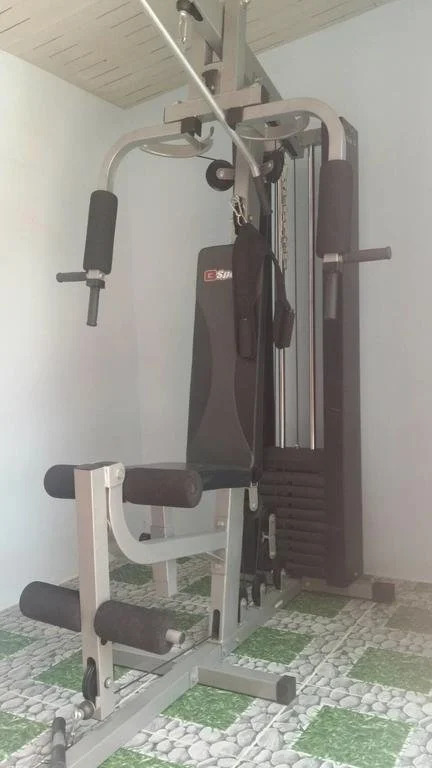 Back-Budget Hostel