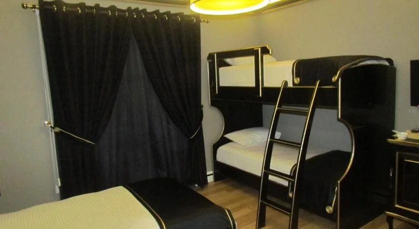 Hotel Hymetis Palace