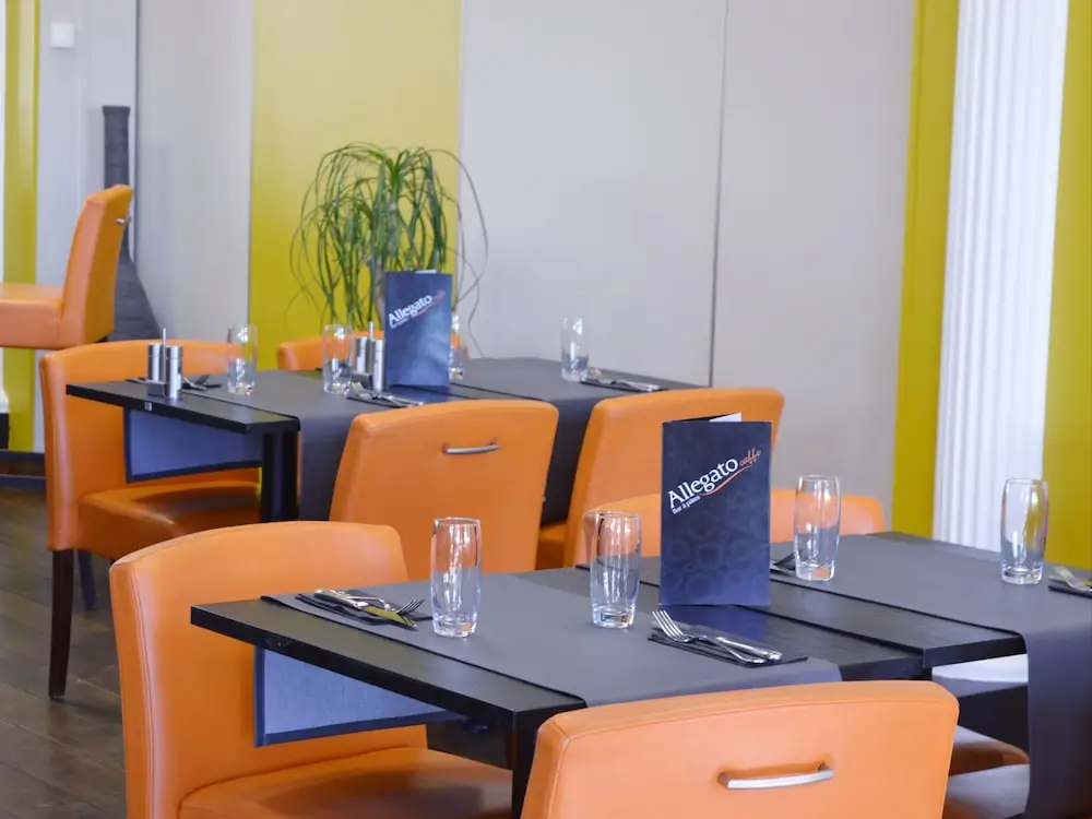 Logis Hôtel & Restaurant - Les Tuileries