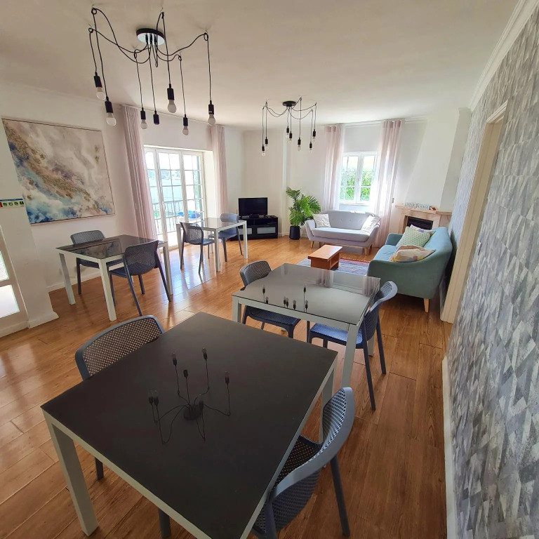 Moros Friends House - Cascais