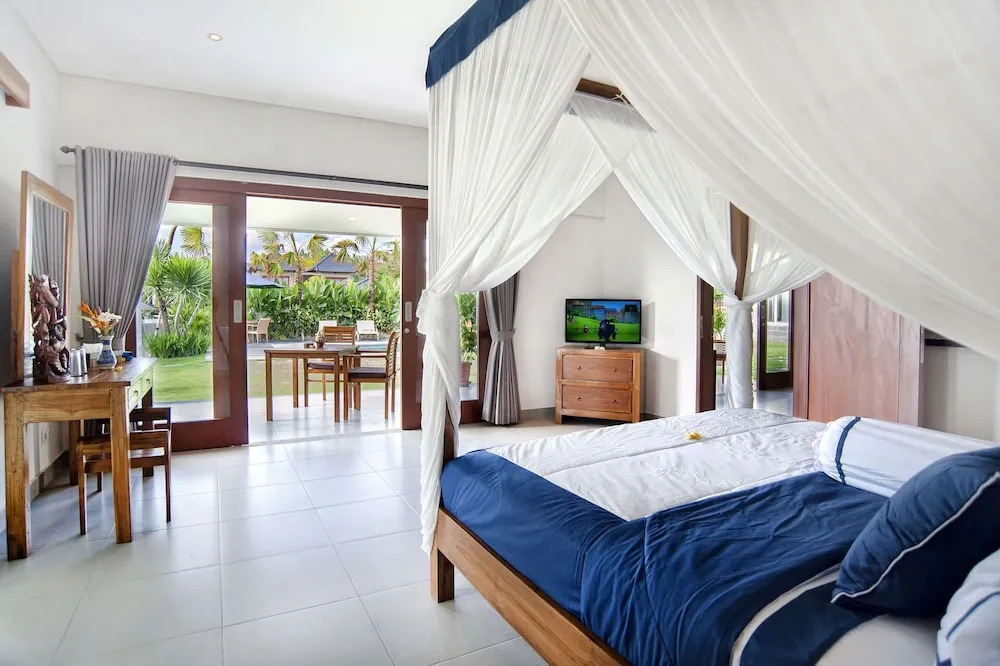 Luxury Villa in Bali near Beach, Bali Villa 2054