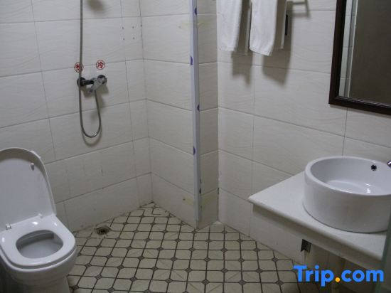 Yucheng Xianghe Express Hotel