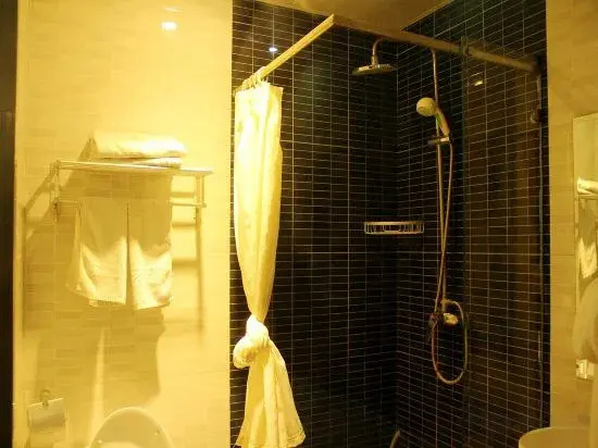 Yanggu Mingzhu Business Express Hotel