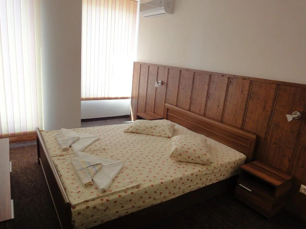 St. George Apartments