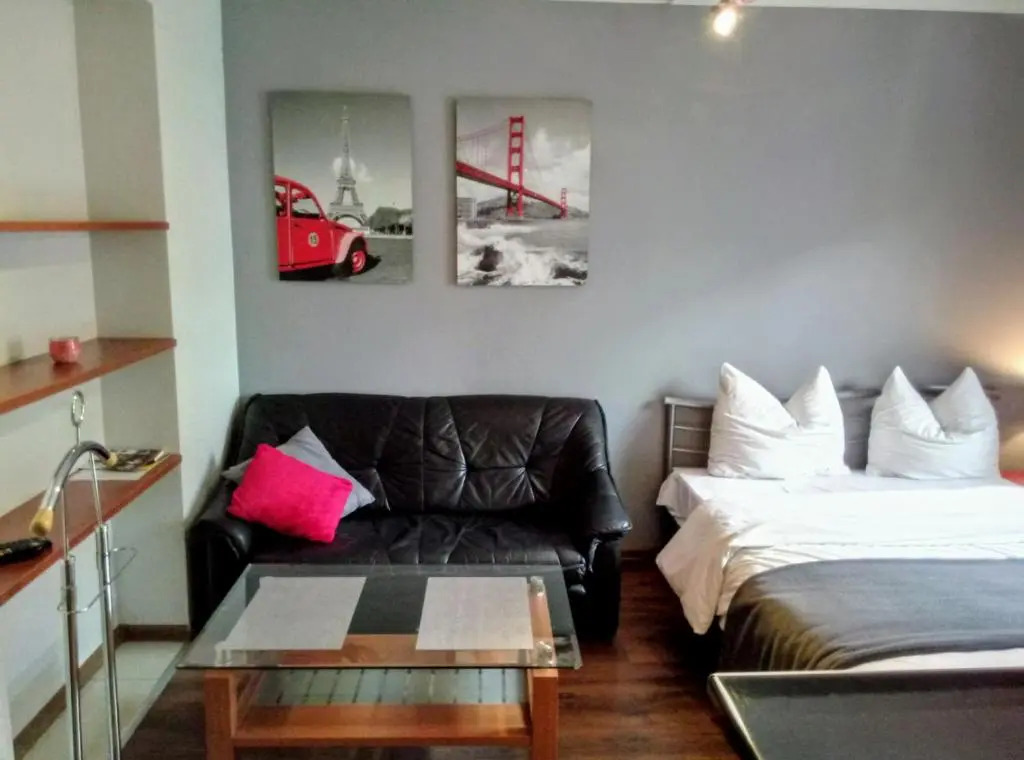Apartamenty Krzywe Okna