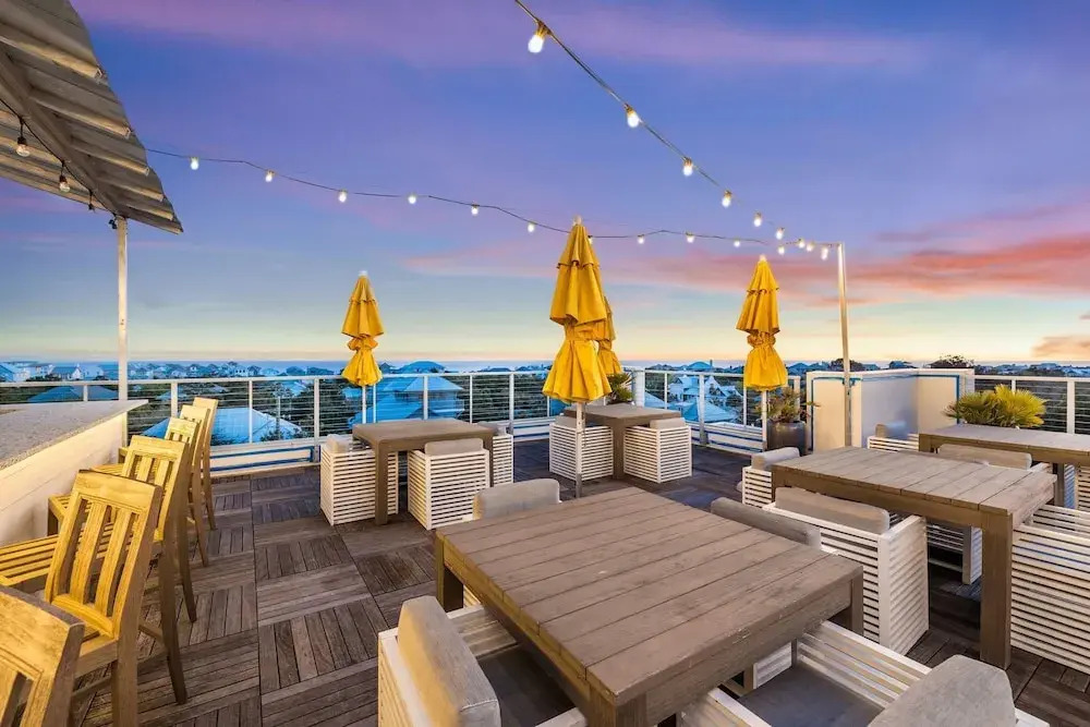 The Pointe 344 2 Bedroom Condo by RedAwning