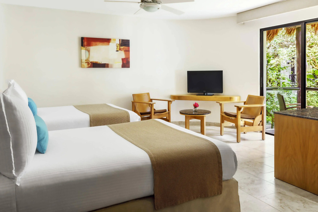 The Reef Playacar Beach Resort & Spa-Optional All Inclusive