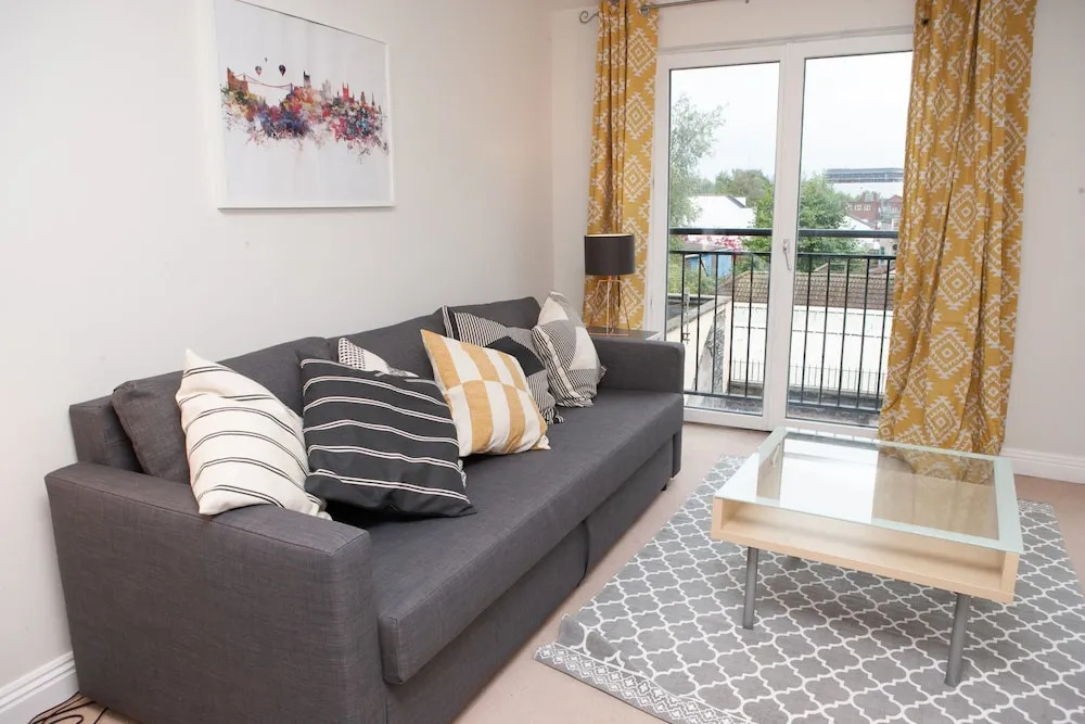 Lovely 1 Bedroom Apartment in Central Bristol