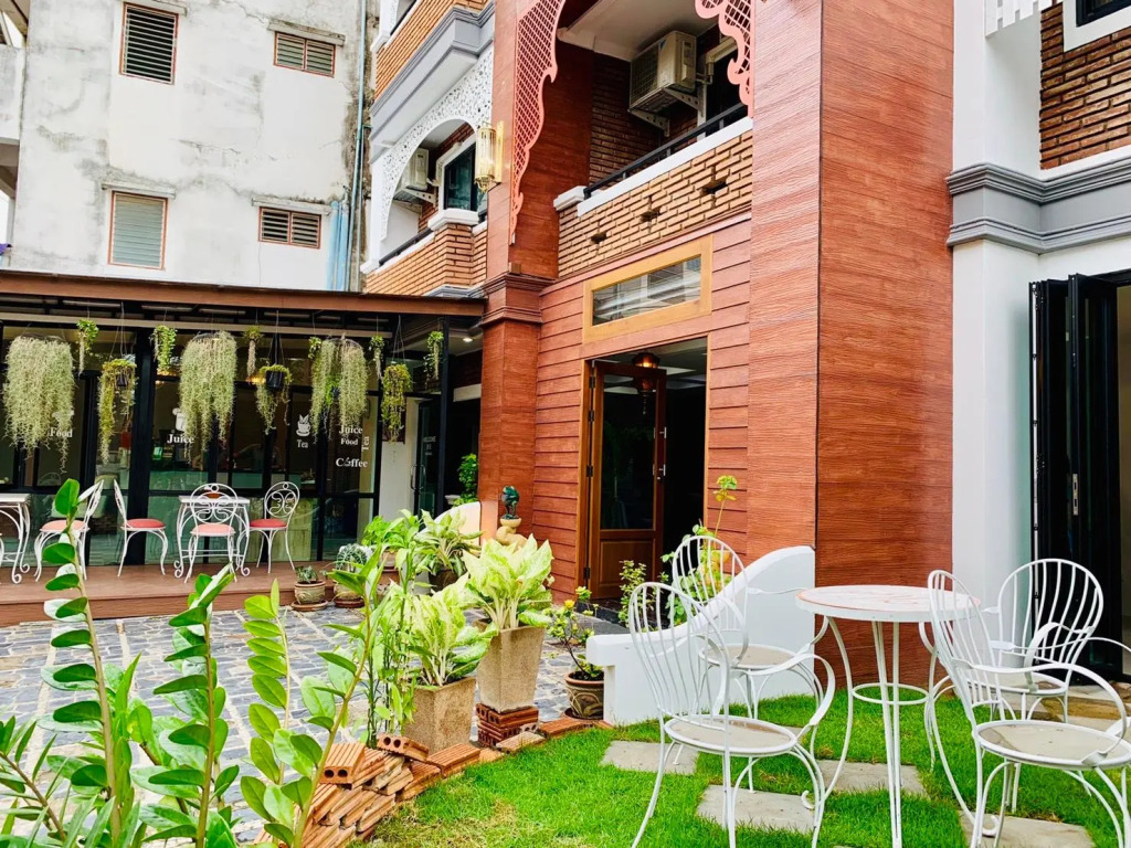 TJR Boutique Hotel