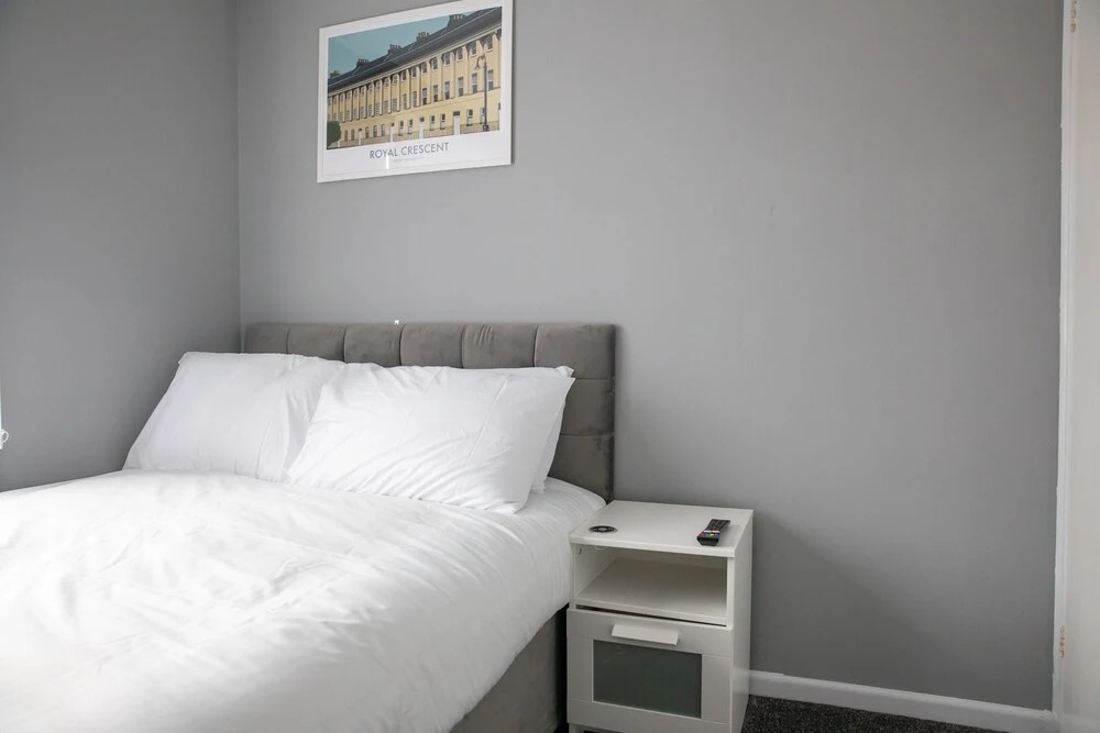 Impeccable 2-bed Home Close to City Centre!!