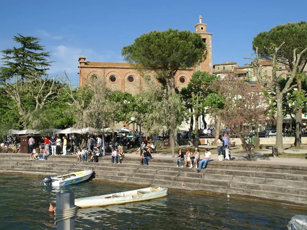 Villa in Umbertide with Pool and Garden